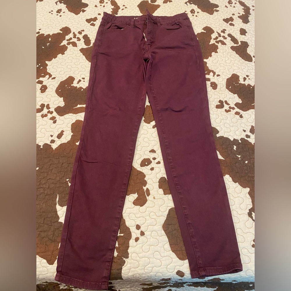 American Eagle Maroon Jeggings